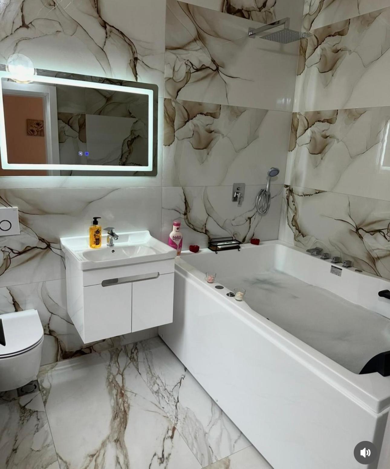 Qyteza Guest House & Camping Σκόδρα Εξωτερικό φωτογραφία